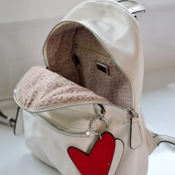 Guess Backpack - Picture 4 of 6